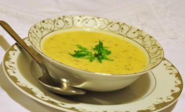 Brüksel Lahanası Çorbası